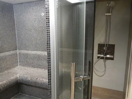 Holiday Inn Istanbul - Kadikoy, an IHG Hotel - Havuz