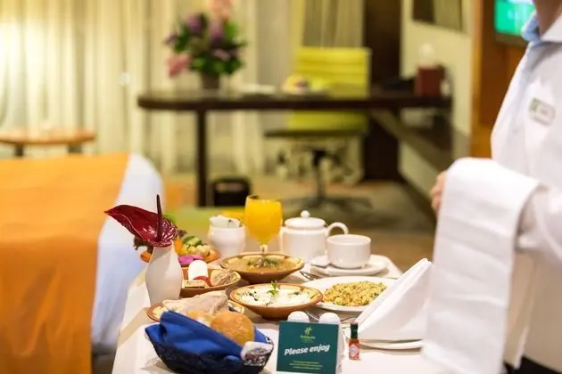 Holiday Inn Jeddah Gateway - Oda