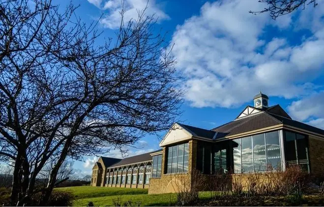 Holiday Inn Leeds - Brighouse - Dış Mekan