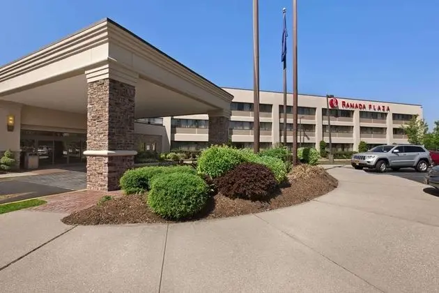 HOLIDAY INN Long Island - ISLIP Arpt East