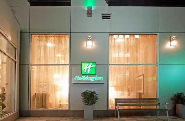 Holiday Inn Manhattan 6th Avenue