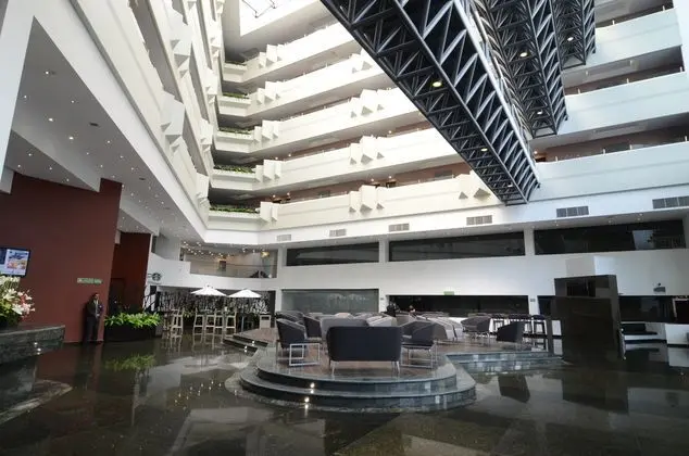 Holiday Inn Mexico Dali Aeropuerto - Lobi