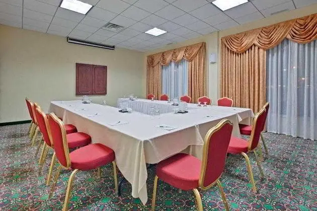 Holiday Inn Montreal Longueuil