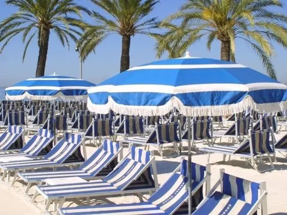 Holiday Inn Resort Nice-Port St. Laurent - Plaj