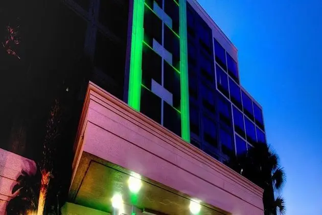 Holiday Inn Orlando East UFC Arena