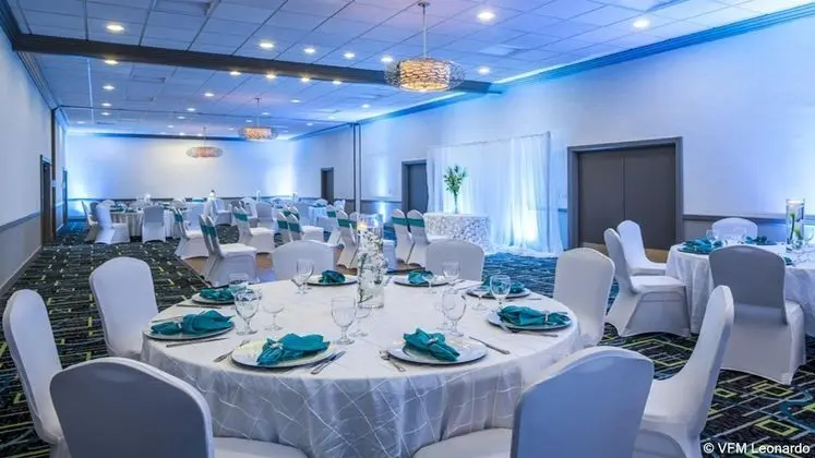 Holiday Inn Palm Beach-Aiport Conference Center - Genel