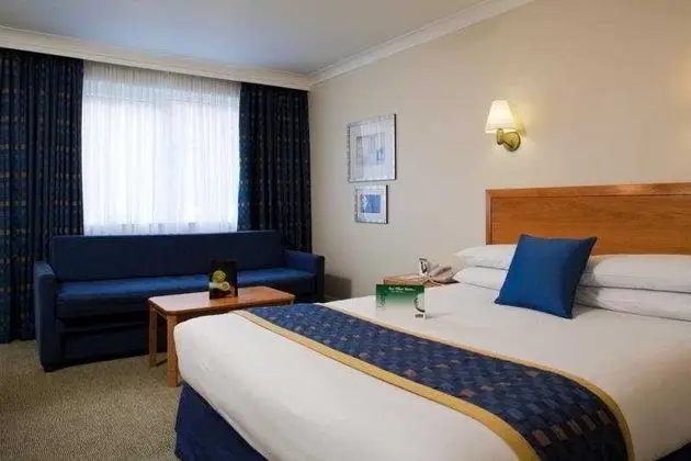 Holiday Inn Reading South