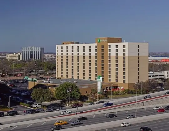 Holiday Inn San Antonio International Airport