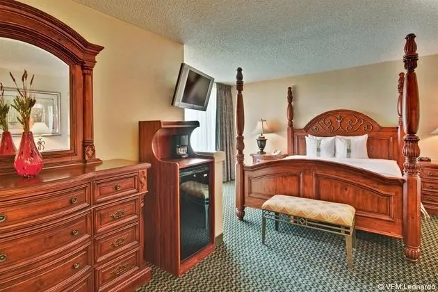 Holiday Inn Select Diamond Bar