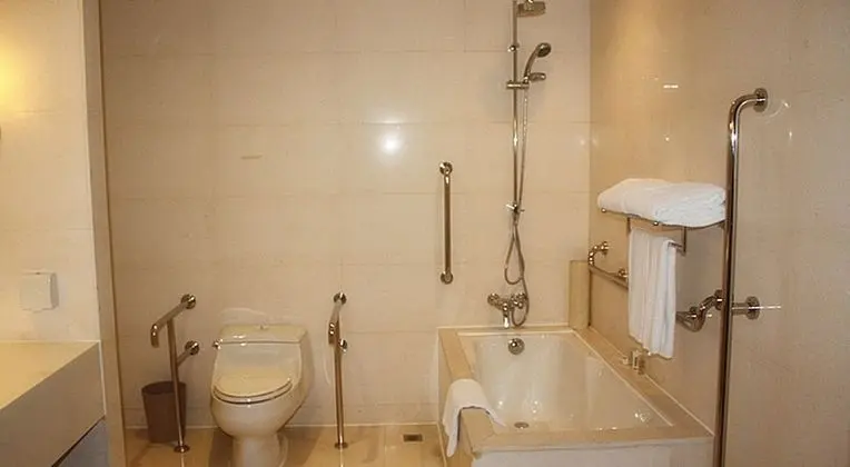 Holiday Inn Shanghai Pudong Nanpu, an IHG Hotel - Oda