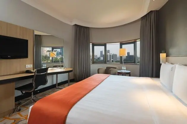 Holiday Inn Singapore Atrium