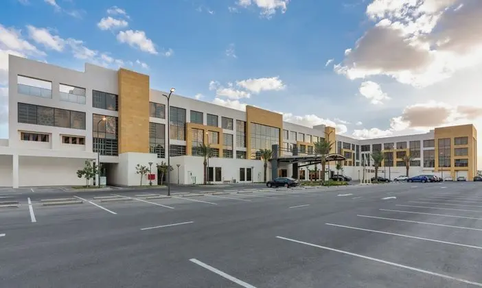 Holiday Inn & Suites Al Jubail, an IHG Hotel - Dış Mekan