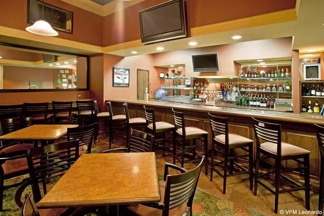 Holiday Inn Hotel & Suites Bolingbrook 
