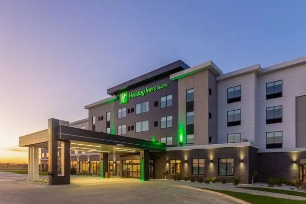 Holiday Inn & Suites Cedar Falls-Waterloo Event Ct - Öne Çıkan Resim
