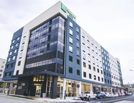 Holiday Inn Hotel and Suites Chattanooga Downtown