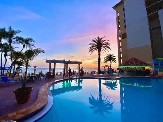 Holiday Inn Hotel & Suites Clearwater Beach, an IHG Hotel
