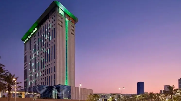 Holiday Inn & Suites Dubai Festival City, an IHG Hotel