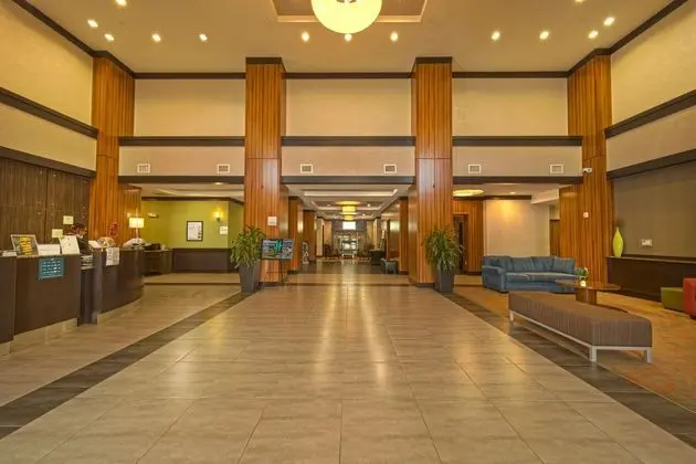 Holiday Inn & Suites Houston West - Westway Park - Dış Mekan