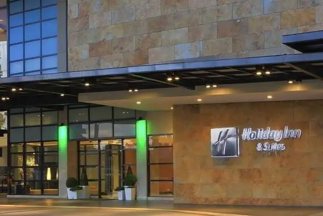 Holiday Inn & Suites Makati