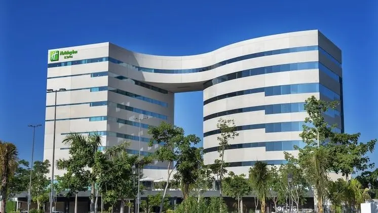 Holiday Inn Hotel & Suites Merida La Isla, an IHG Hotel