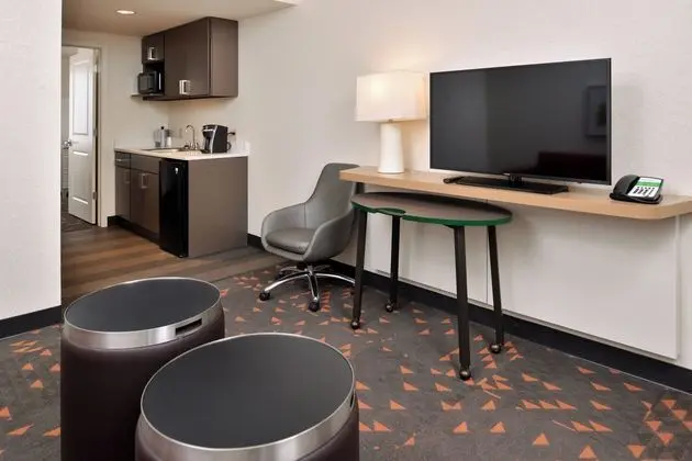 Holiday Inn & Suites Orlando - International Dr S - Oda