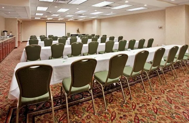 Holiday Inn Hotel and Suites Overland Park Conv Ct