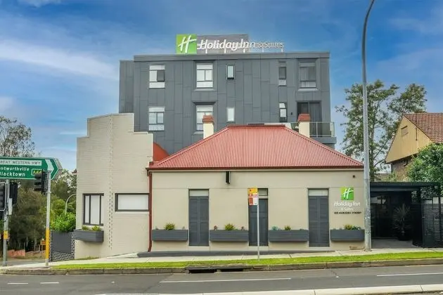 Holiday Inn & Suites Parramatta Marsden Street, an IHG Hotel - Dış Mekan