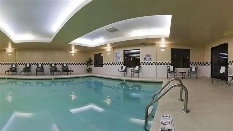 Holiday Inn Hotel & Suites Raleigh-Cary (I-40 @Wal