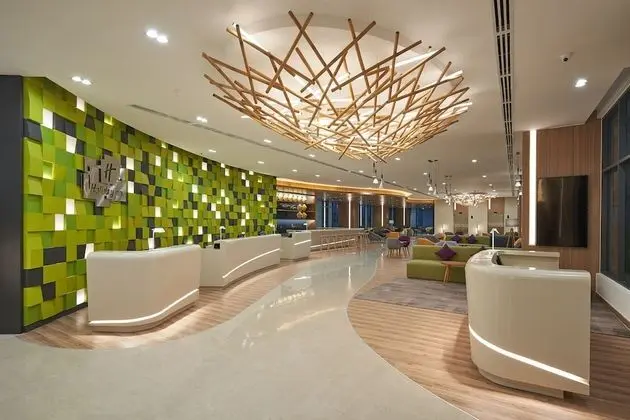 Holiday Inn & Suites Saigon Airport, an IHG Hotel - Lobi