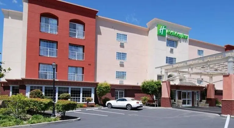 Holiday Inn Hotel & Suites San Mateo-San Francisco SFO