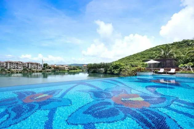 Holiday Inn Hotel and Suites Sanya Yalong Bay, an IHG Hotel - Havuz