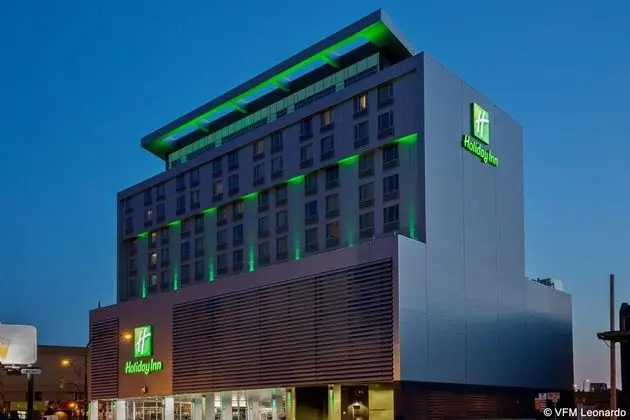 Holiday Inn Hotel & Suites Saskatoon Downtown