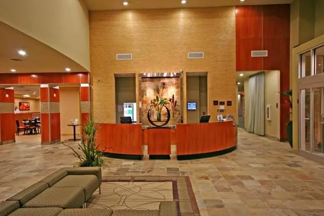 Holiday Inn & Suites Williamsburg-Historic Gateway