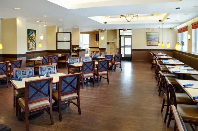 Holiday Inn Hotel & Suites Winnipeg Downtown