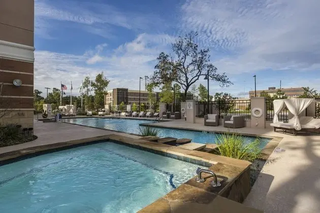 Holiday Inn Hotel and Suites The Woodlands Shenand - Havuz