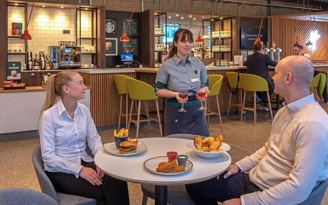 Holiday Inn Sunderland, an IHG Hotel - Yerinde Yemek