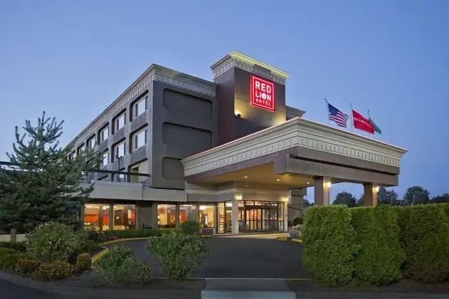 Holiday Inn Tacoma Mall
