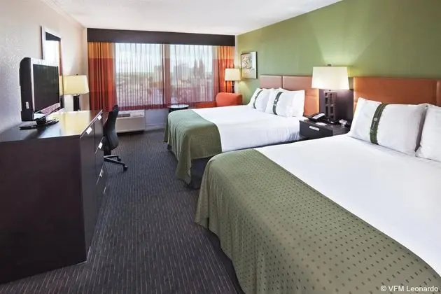 Holiday Inn Tulsa City Center