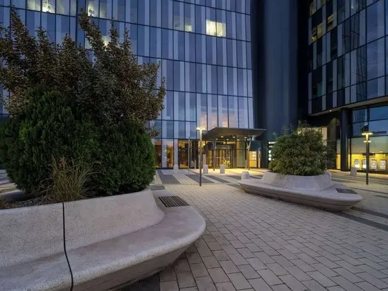 Holiday Inn Vienna - South, an IHG Hotel - Dış Mekan