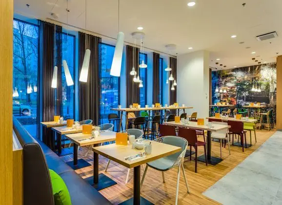 HOLIDAY INN WARSAW CITY CENTRE