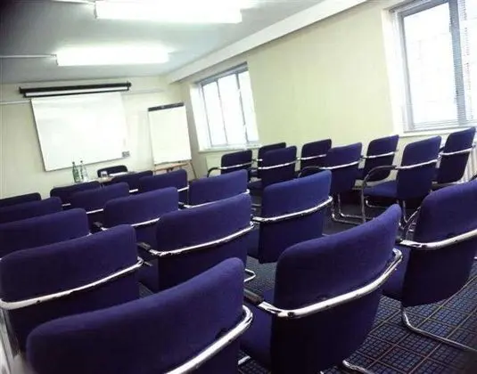 Holiday Inn Washington - İş / Konferans