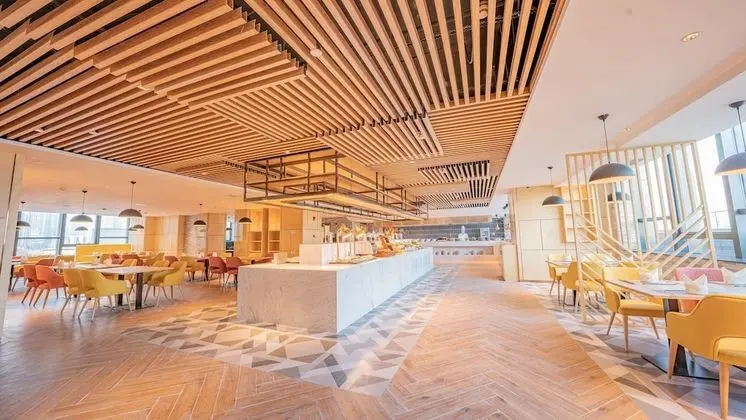 Holiday Inn Xi’an High Tech Zone, an IHG Hotel - Yerinde Yemek