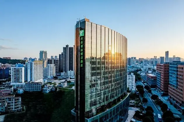 Holiday Inn Zhuhai City Center, an IHG Hotel