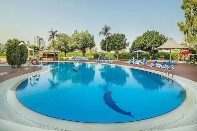 Holiday International Sharjah - Havuz