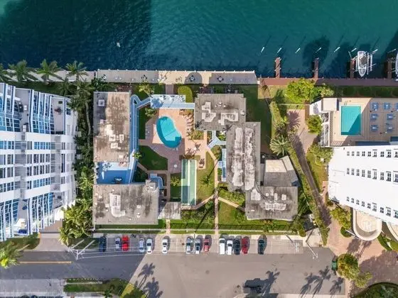 Holiday Isle Yacht Club - Dış Mekan