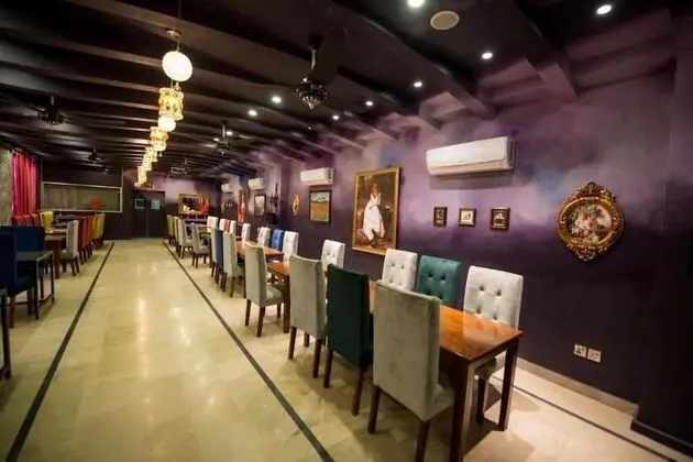 Hotel Holiday Lahore