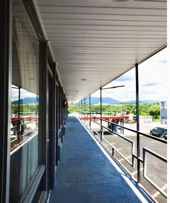 Holiday Lodge Virginia
