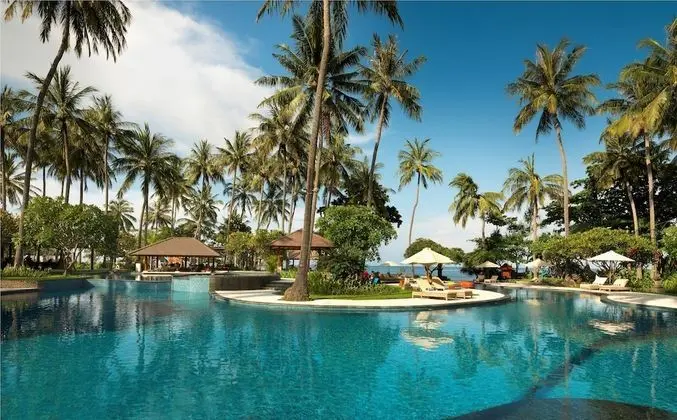 Holiday Resort Lombok - Havuz