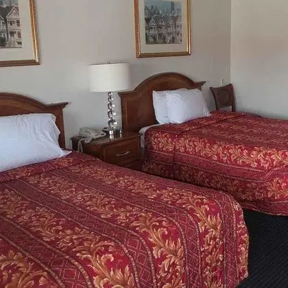 Holiday Motel Oakdale