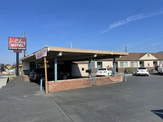 Holiday Motel